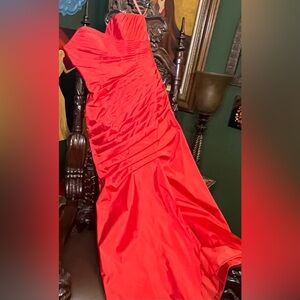 NWT Angelina Faccenda Red Bridesmaid Prom Valentine Party Formal Dress Size 12